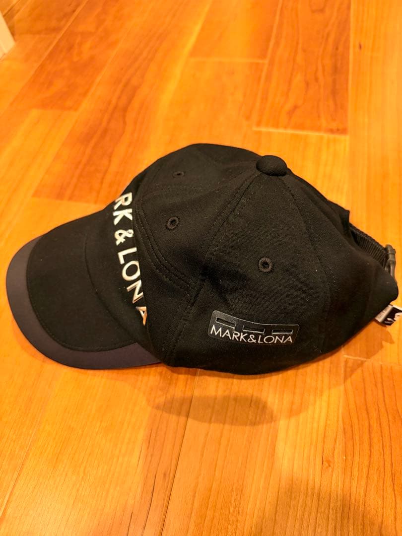 (美品)マークアンドロナ　キャップ　フリーサイズ