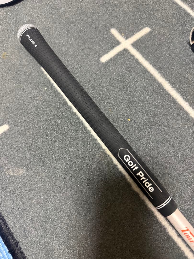 TOUR AD DI 7x テーラーメイドスリーブ　5w