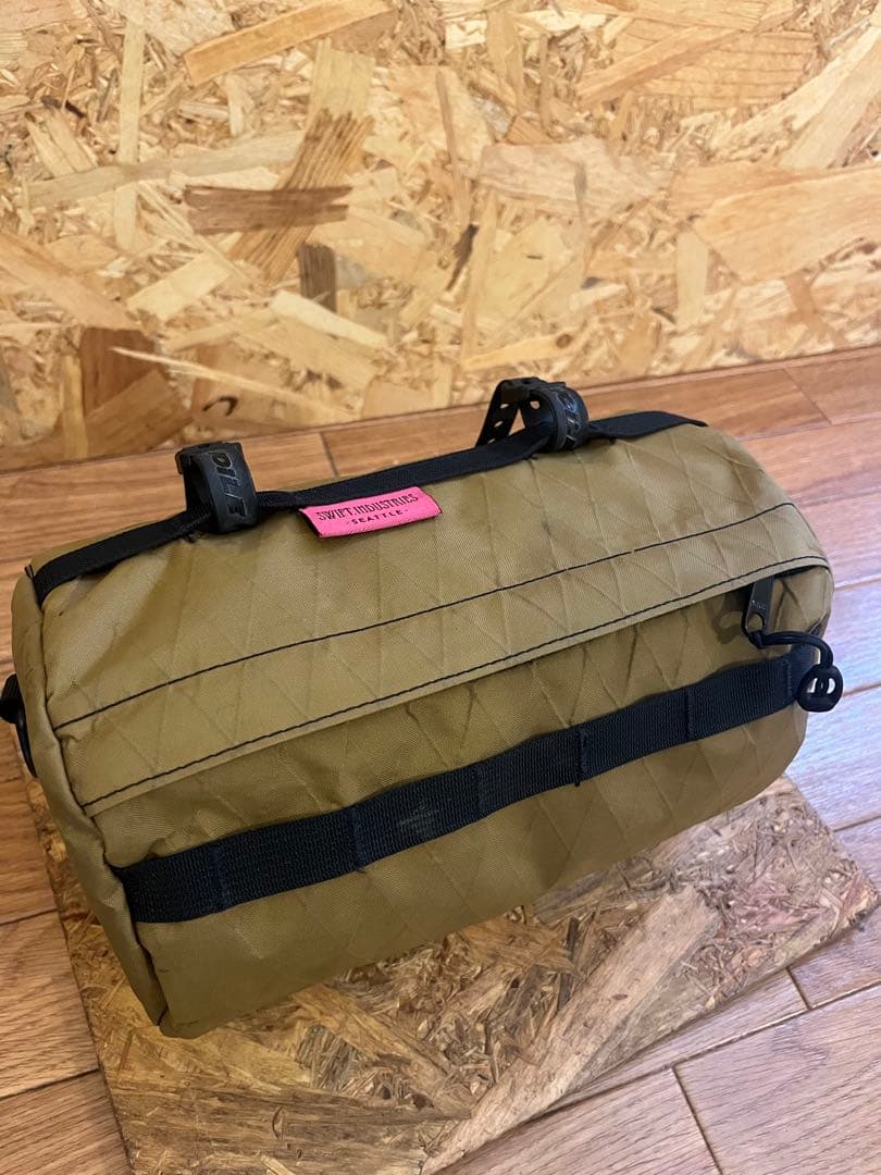 アクセサリー SWIFT INDUSTRIES bandito bicycle bag