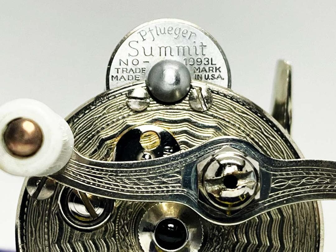 PFLUEGER SUMMIT No.1993L GOLD風カスタムリール
