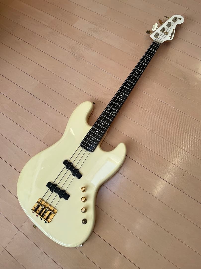 MOON JJ-4 バルトリーニPU