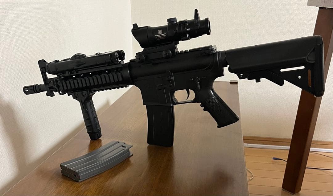 東京マルイ　ソップモッド　M4 ボーイズ　予備マガジン付き　新品ズームスコープ