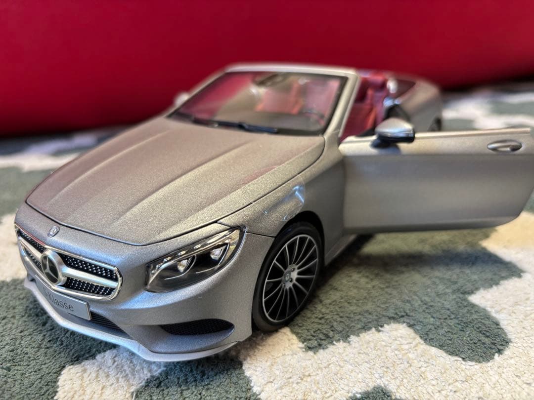ノレブ 1/18 メルセデス ベンツ Sクラス カブリオレ グレー ミニカー