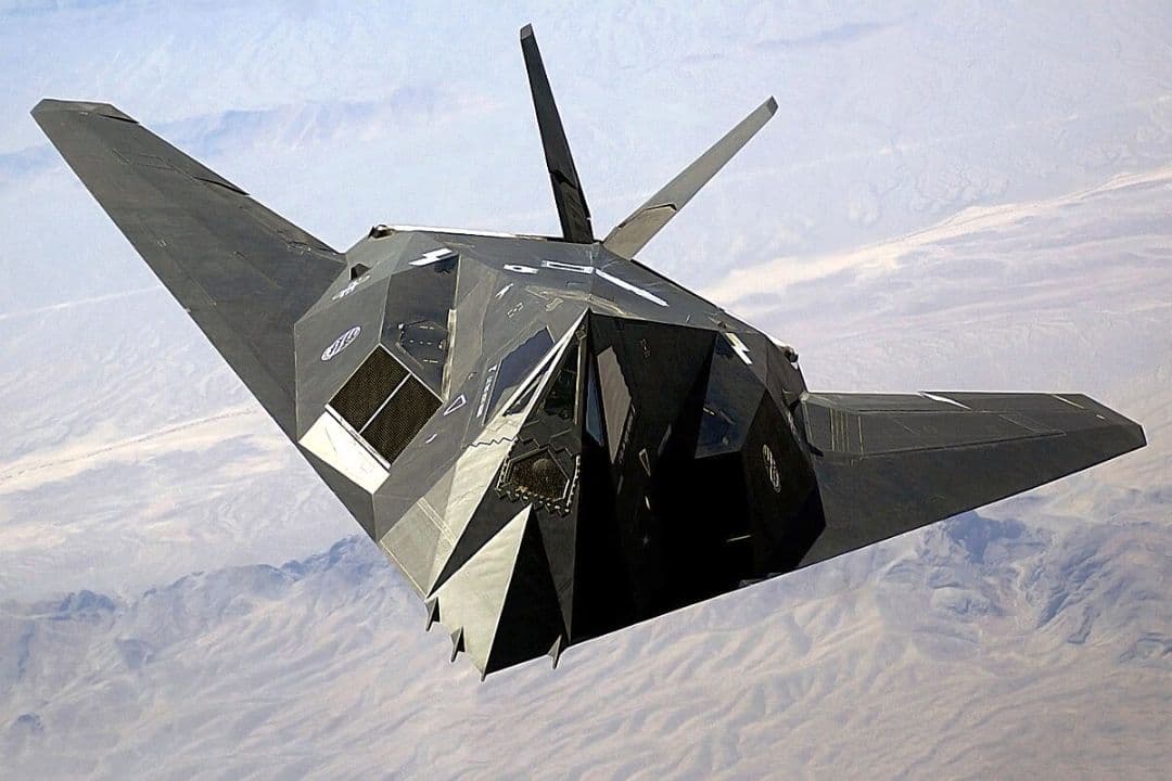 1/72 アメリカ空軍 F-117ナイトホーク（ダイキャスト）