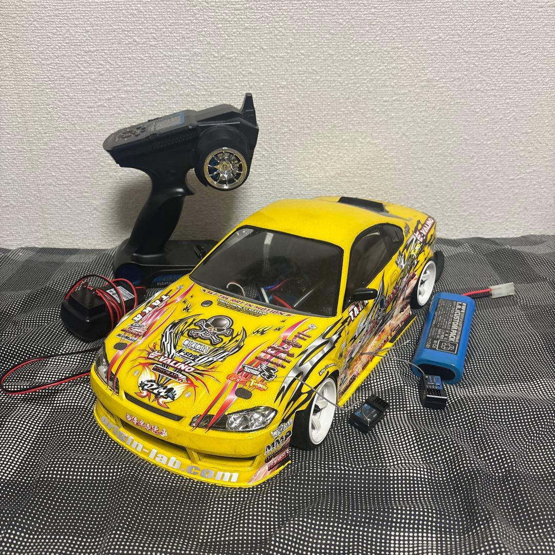 トモ