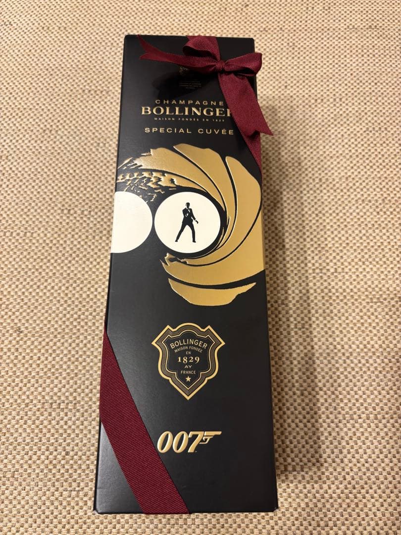 限定品ボランジェSP・キュヴェ 007リミテッドエディション新品未開封箱つき
