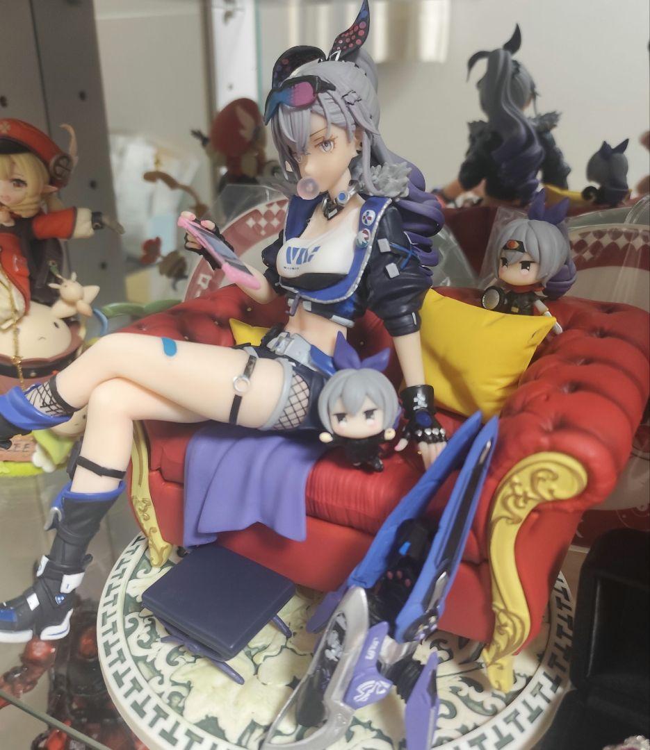 崩壊スターレイル　銀狼 フィギュア