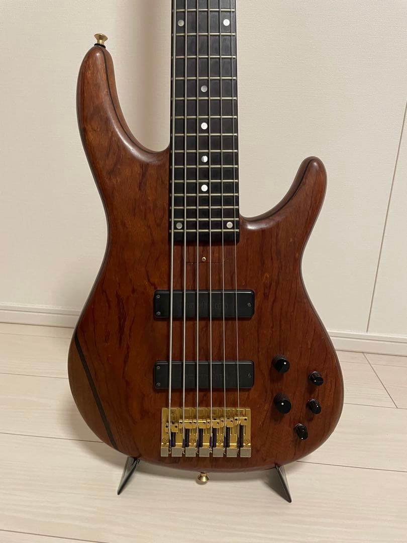 Moon 6弦ベース MBC-6