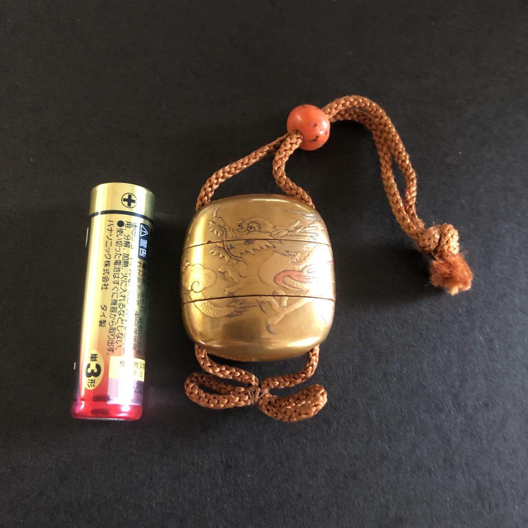 期間限定　お値下げ中　小印籠　龍　金蒔絵　アンティーク