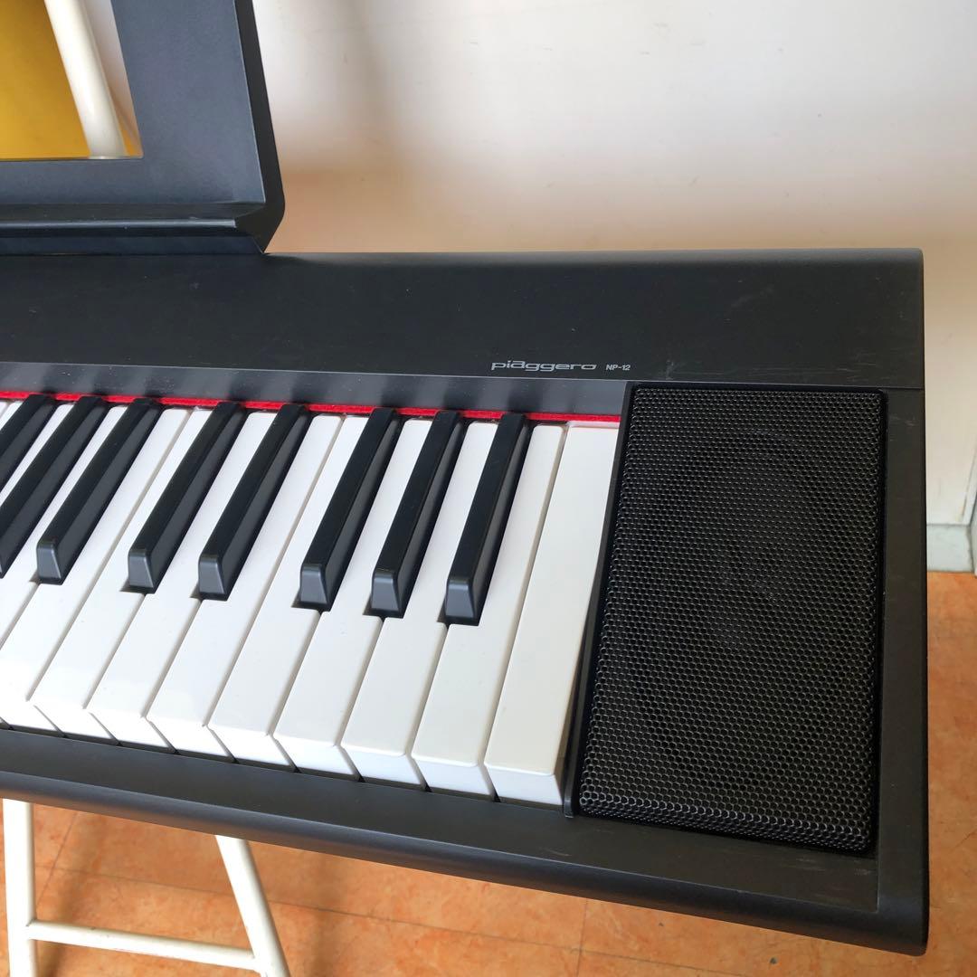 め79● Yamaha piaggero デジタル キーボードNP-12 B