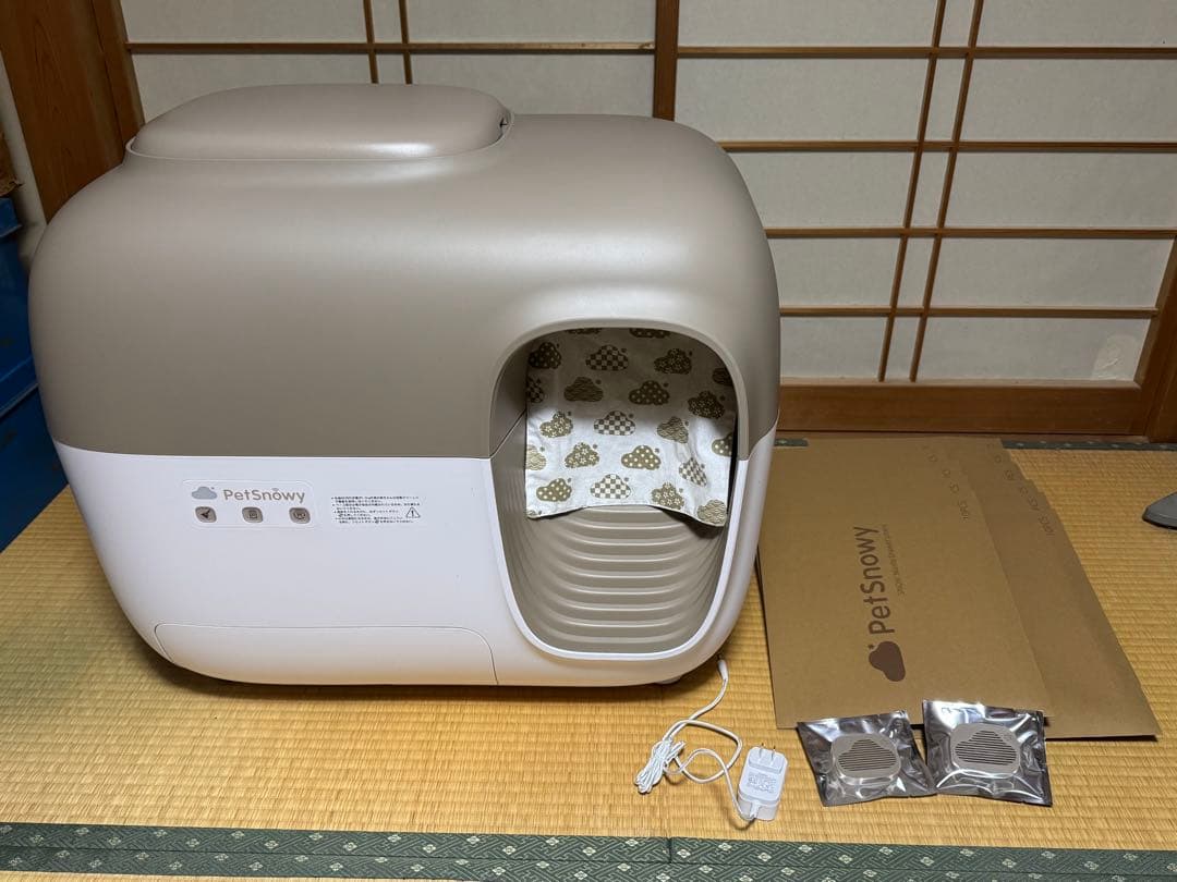 ダ*]様 Pety 自動猫用トイレ ホワイト・ベージュ