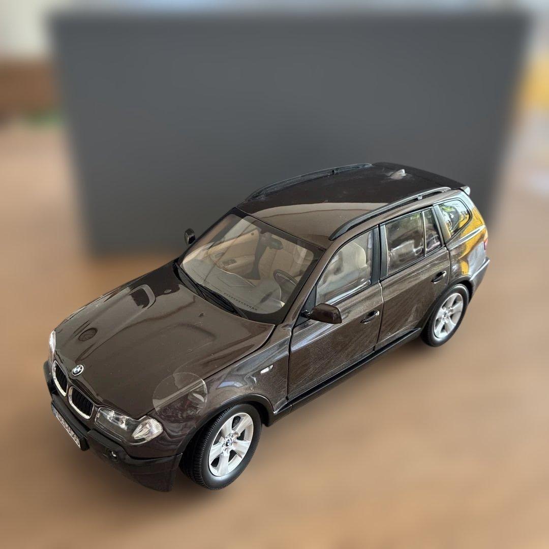 【新品未使用】純正 1/18スケール X3 ミニカー
