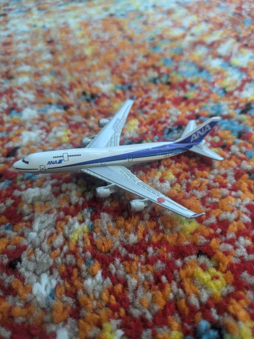 ANA 飛行機模型　JA8958 箱なし