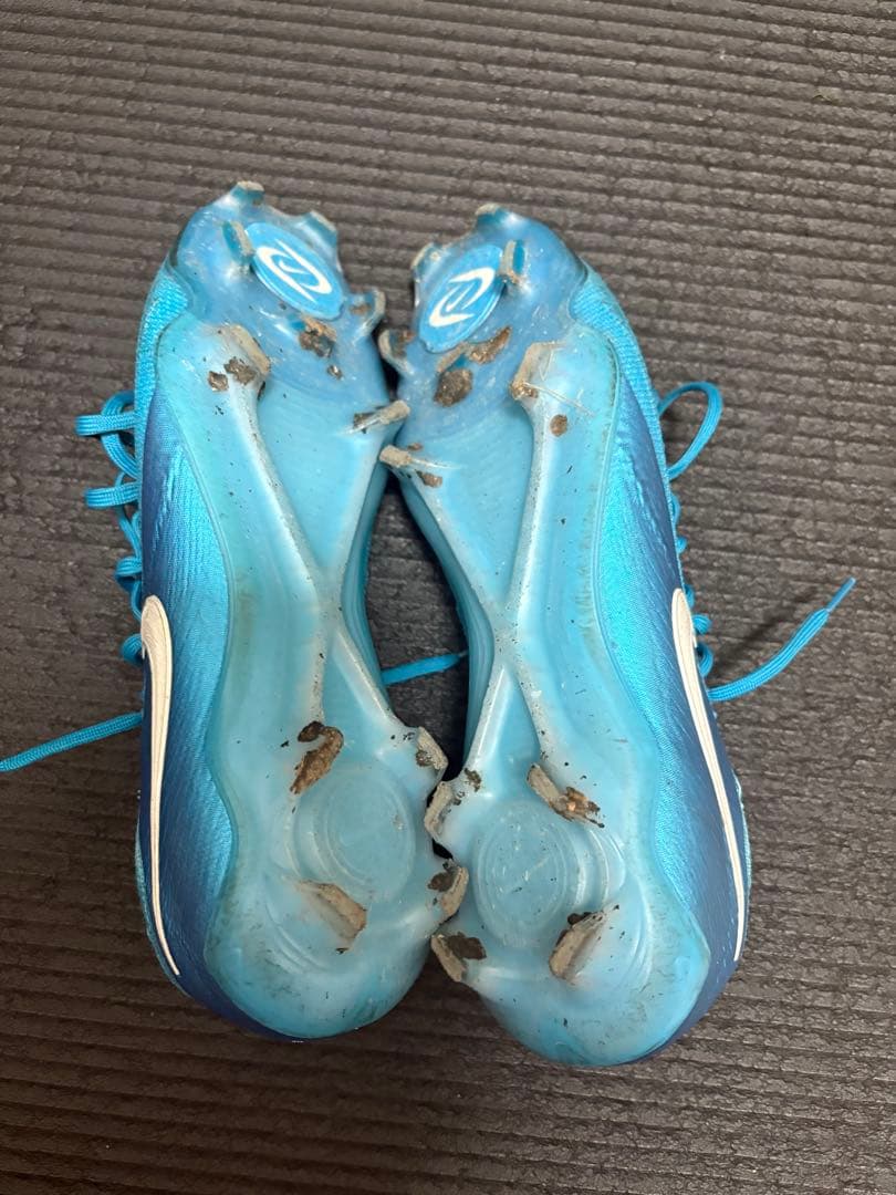 Nike フットボールシューズ 青