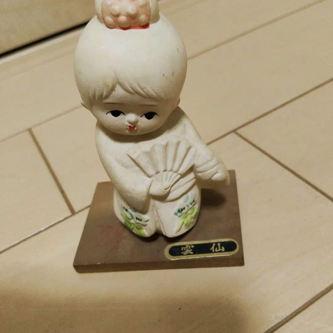 日本人形風陶器製品