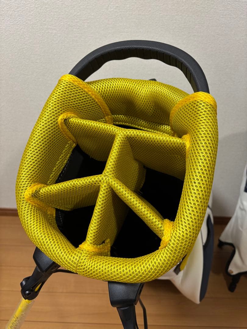 トミーヒルフィガー スタンドキャディバッグ 新品未使用