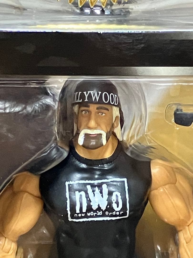美品！WWE クラシックスーパースターズ n.w.o ハルクホーガン フィギュア