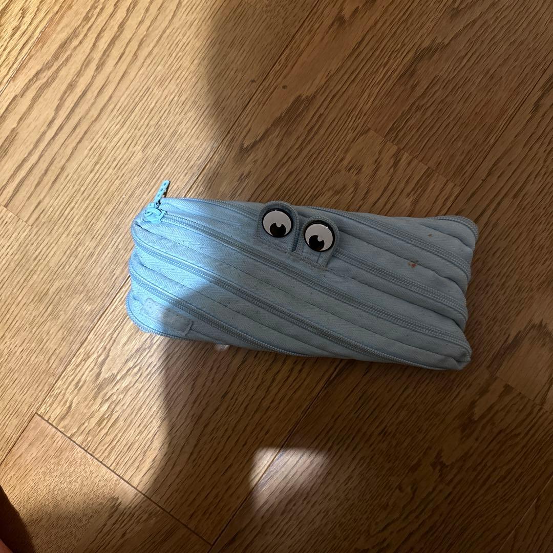 汚い筆箱