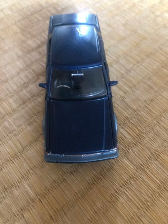 日産グロリア　ミニカー