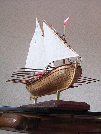 帆船模型完成品 ダブルボート　－あなたのお部屋に一層の品格を－