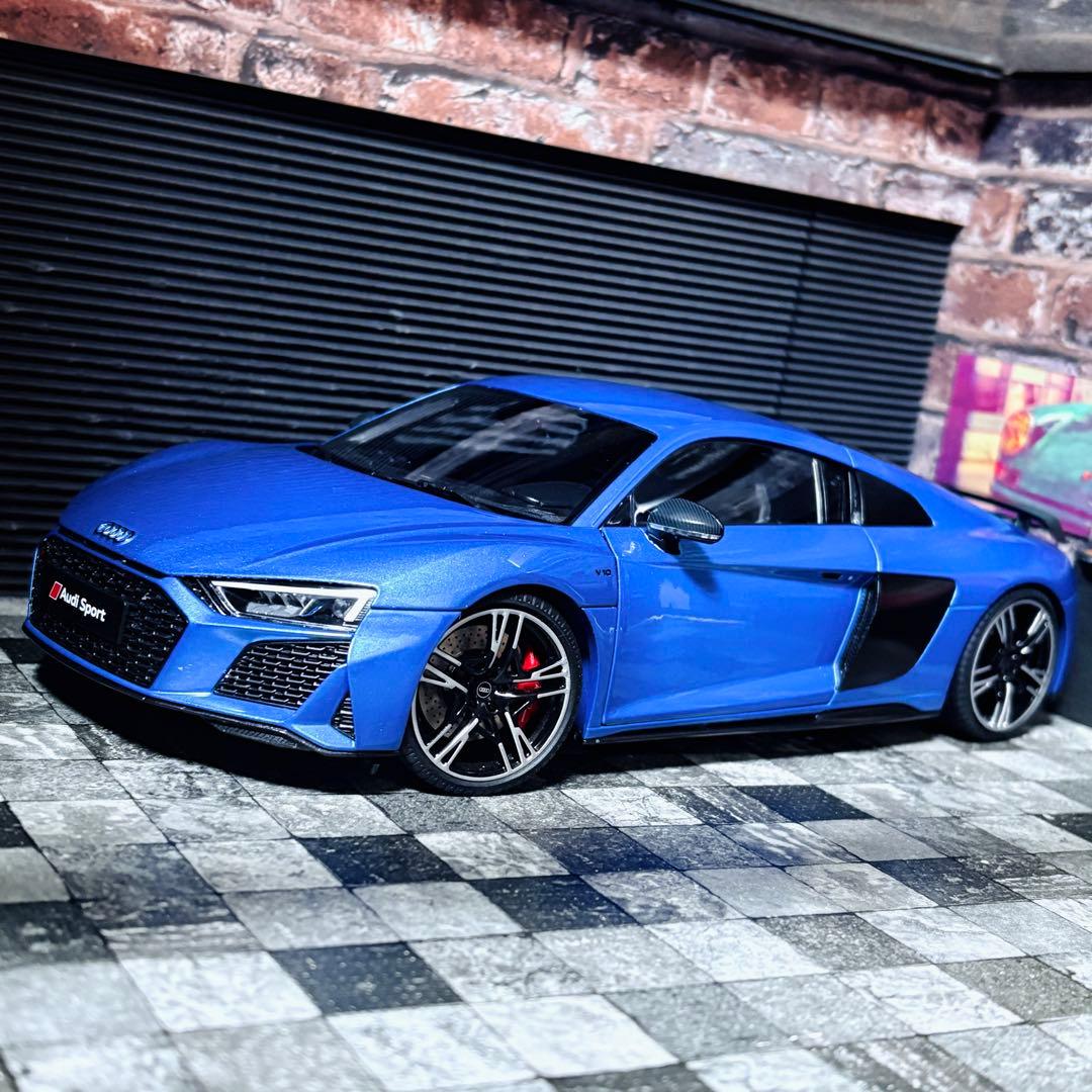 1/18 KENGFAI アウディ R8 V10 PLUS 2021