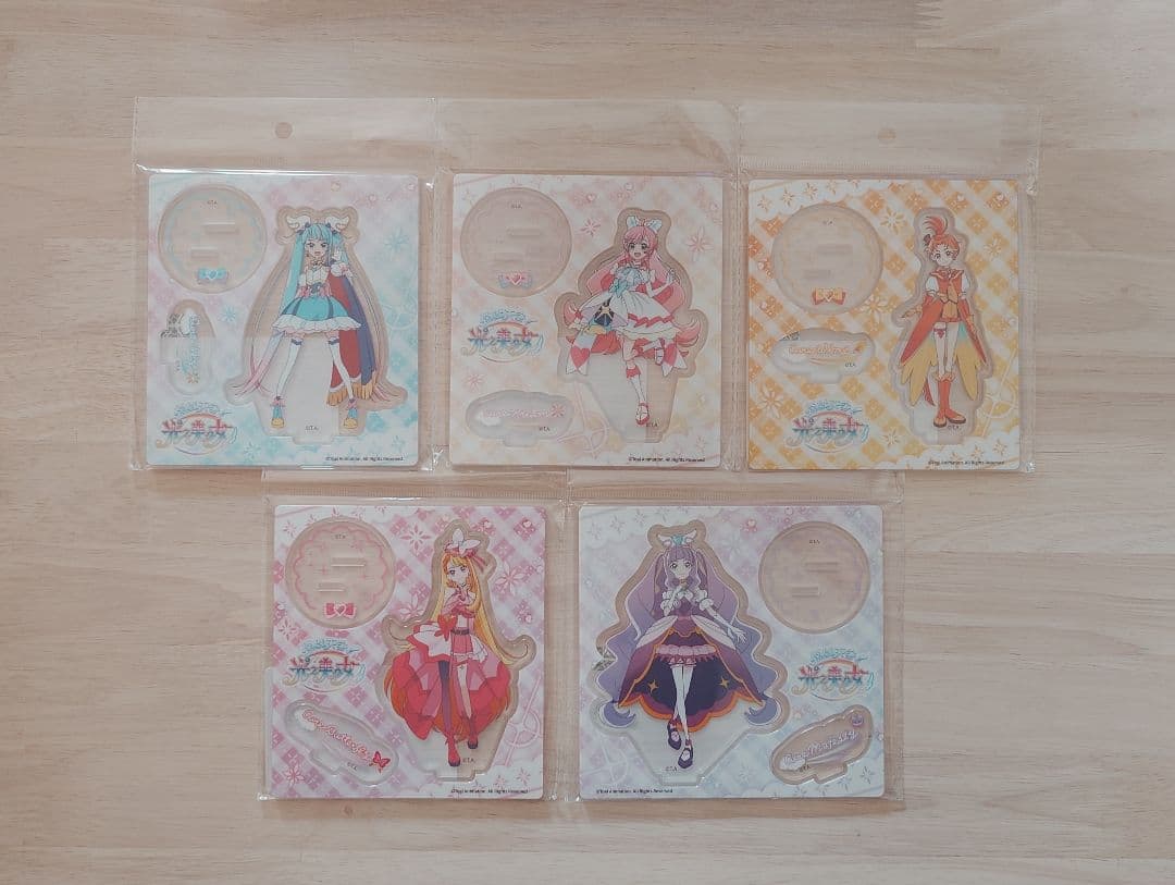 ひろがるスカイ！プリキュア　中国限定　アクリルスタンドセット