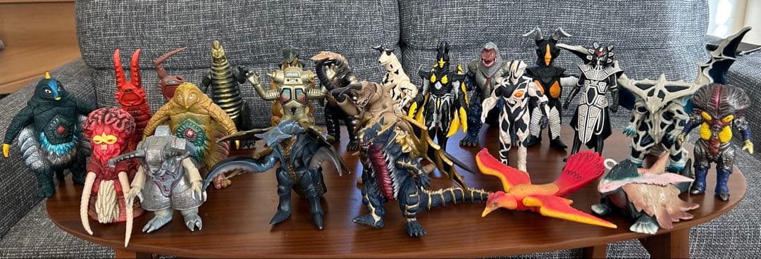 ☆週末末限定価格☆ウルトラマン 怪獣ソフビ　旧型800シリーズ23体まとめ売り