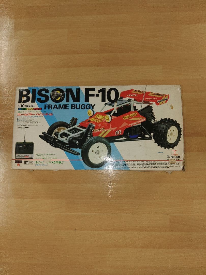 ニッコー　バイソンF10 ラジコン