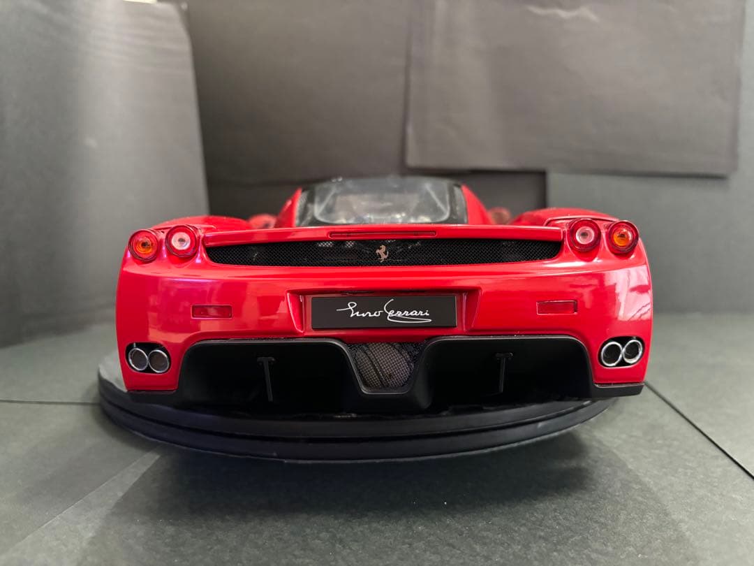 【貴重】デアゴスティーニ　エンツォフェラーリ1/10スケールセット