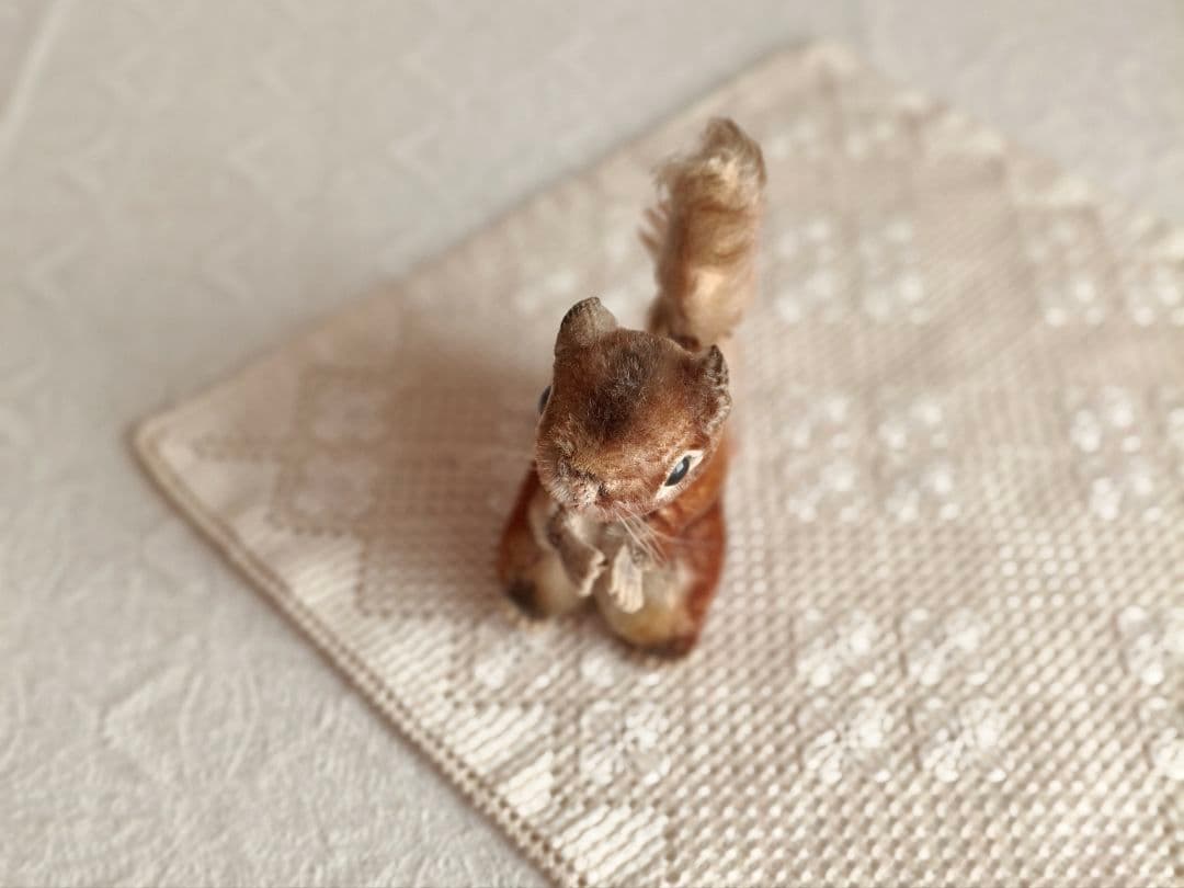 【ひまわりさま】vintage ♡ フランスに憧れている リスちゃん