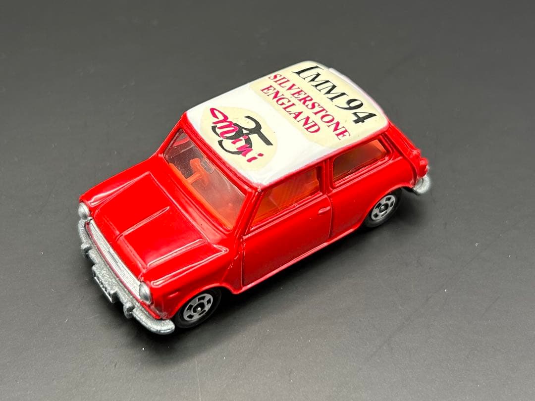 tomica BLMC ミニクーパーS トラフィック社　日本製　トミカミニカー