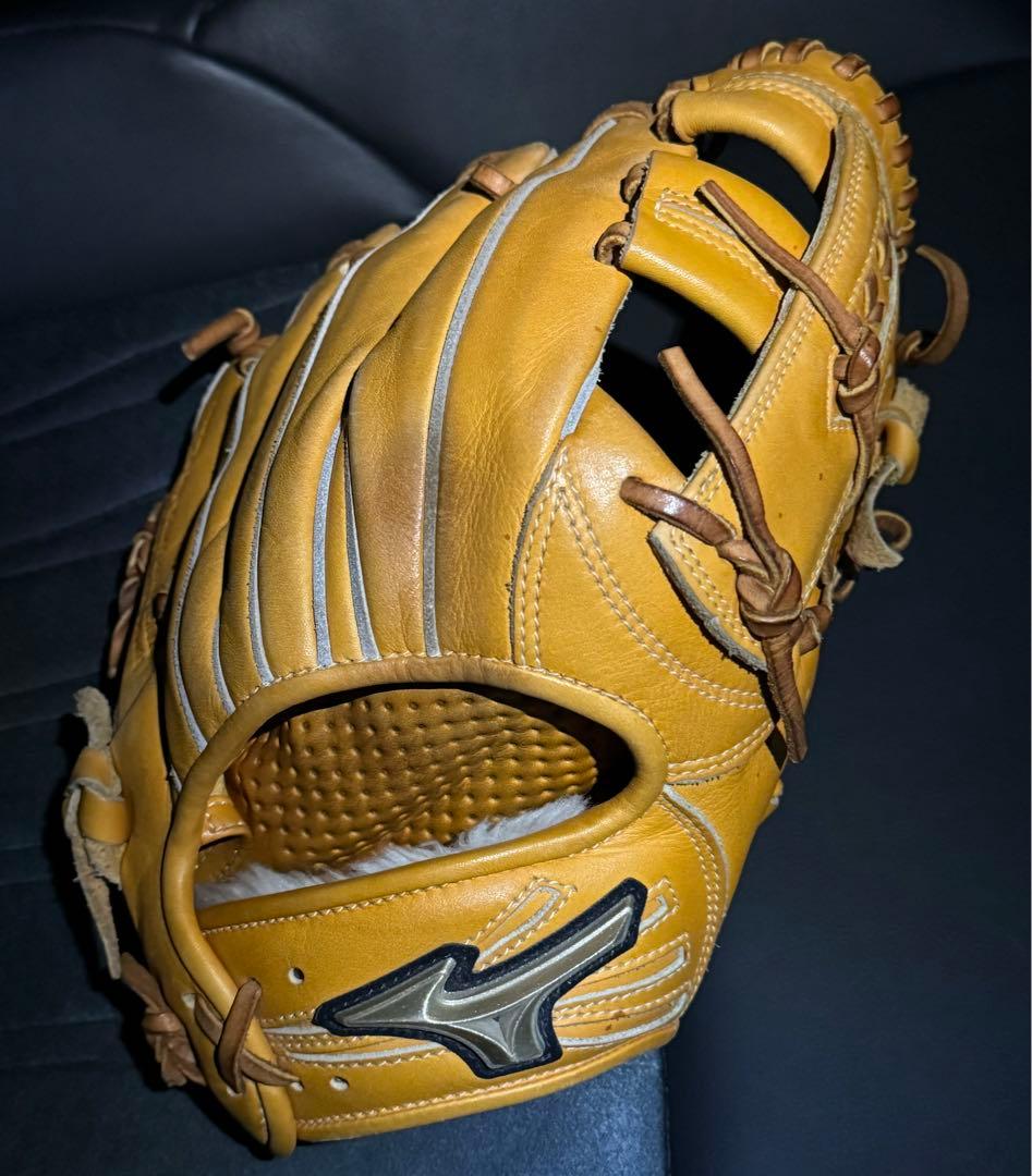 Mizuno Global Elite 大人用　軟式グローブ イエロー　内野手用