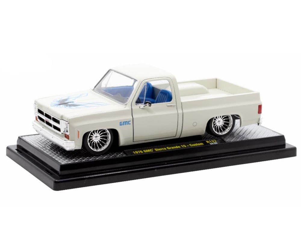 M2 1976 GMC シエラ・グランデ 15 - ホワイト