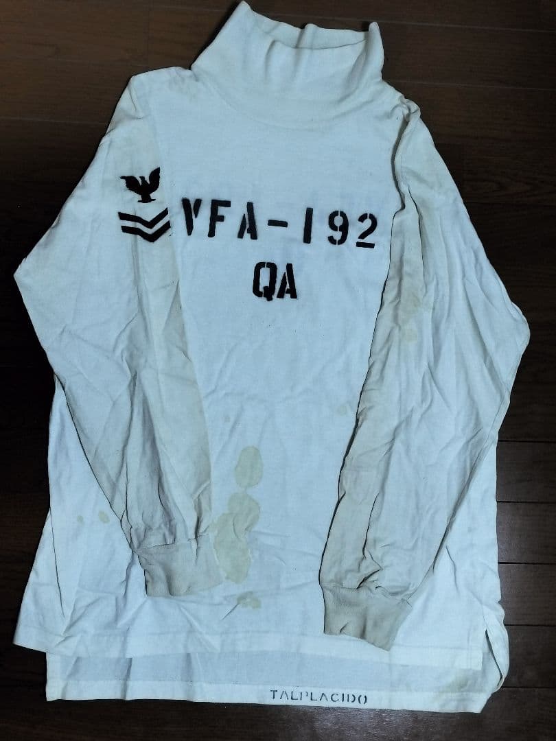 商談中 米海軍 空母デッキクルー VFA-192 白ジャージ 実物放出品
