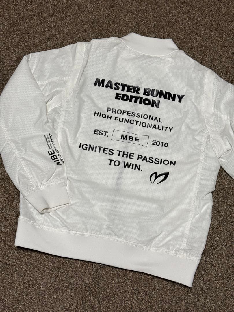 MASTER BUNNY EDITION ブルゾン