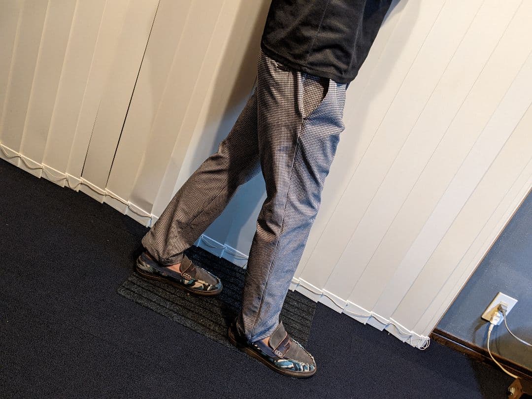 アンパスィ　千鳥柄　ストレッチ　ロング　パンツ　ゴルフ　ウェア　ナイロン　総柄