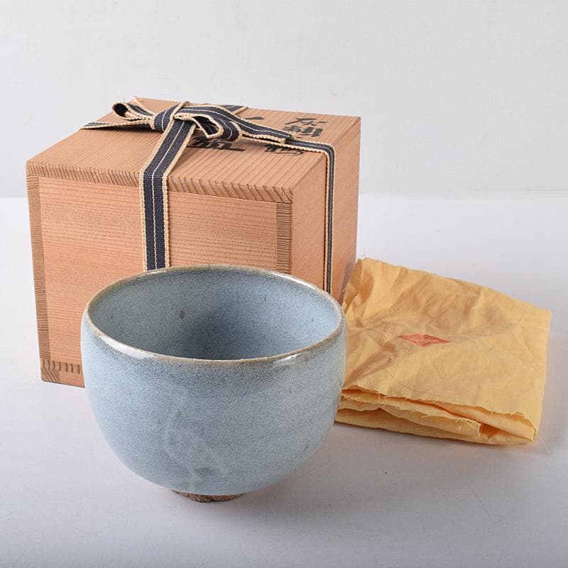 茶道具　木村盛伸作　灰釉立鶴　茶碗　共布共箱　C　R8708