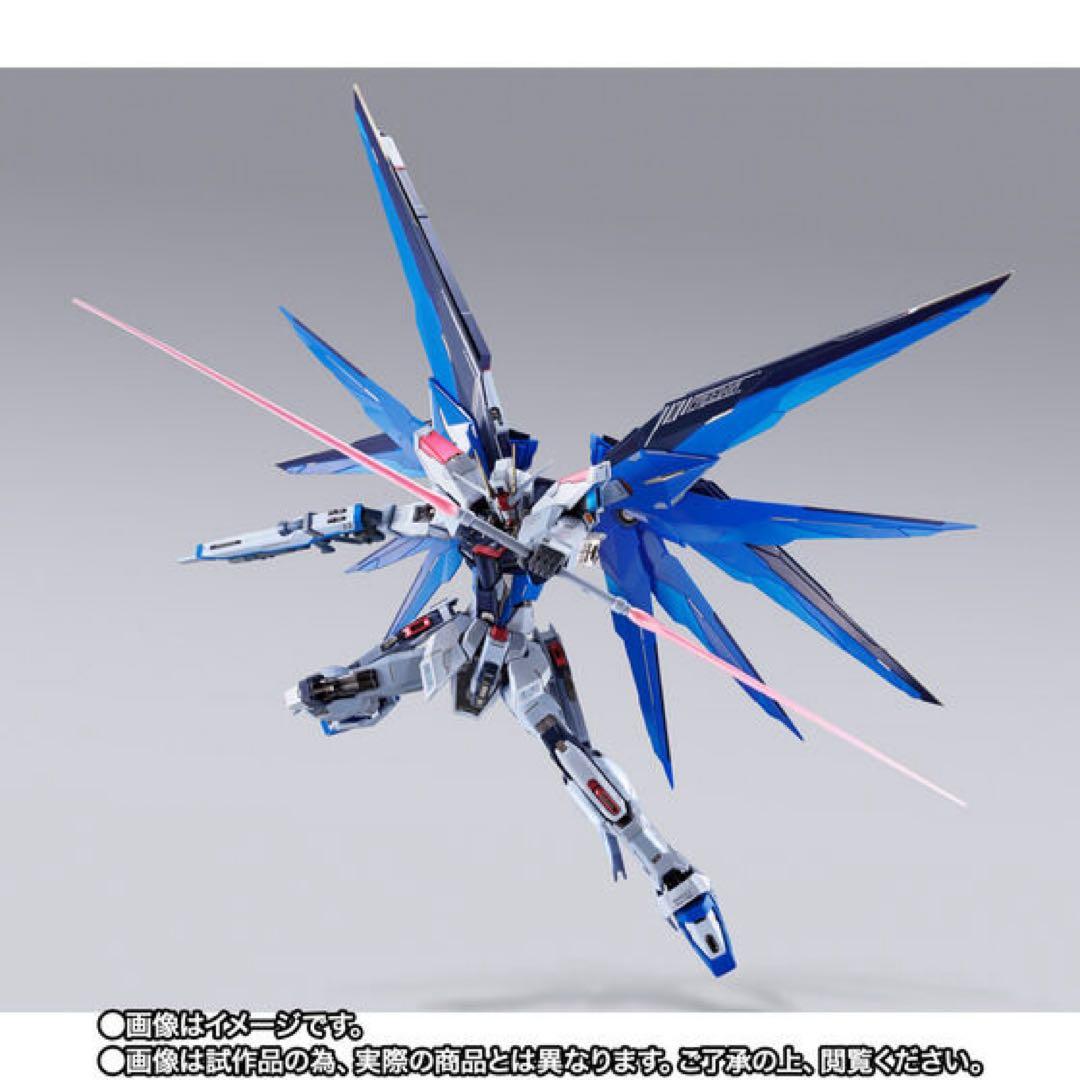 LBUILDフリーダムガンダムCONCEPT 2 SPARKLE