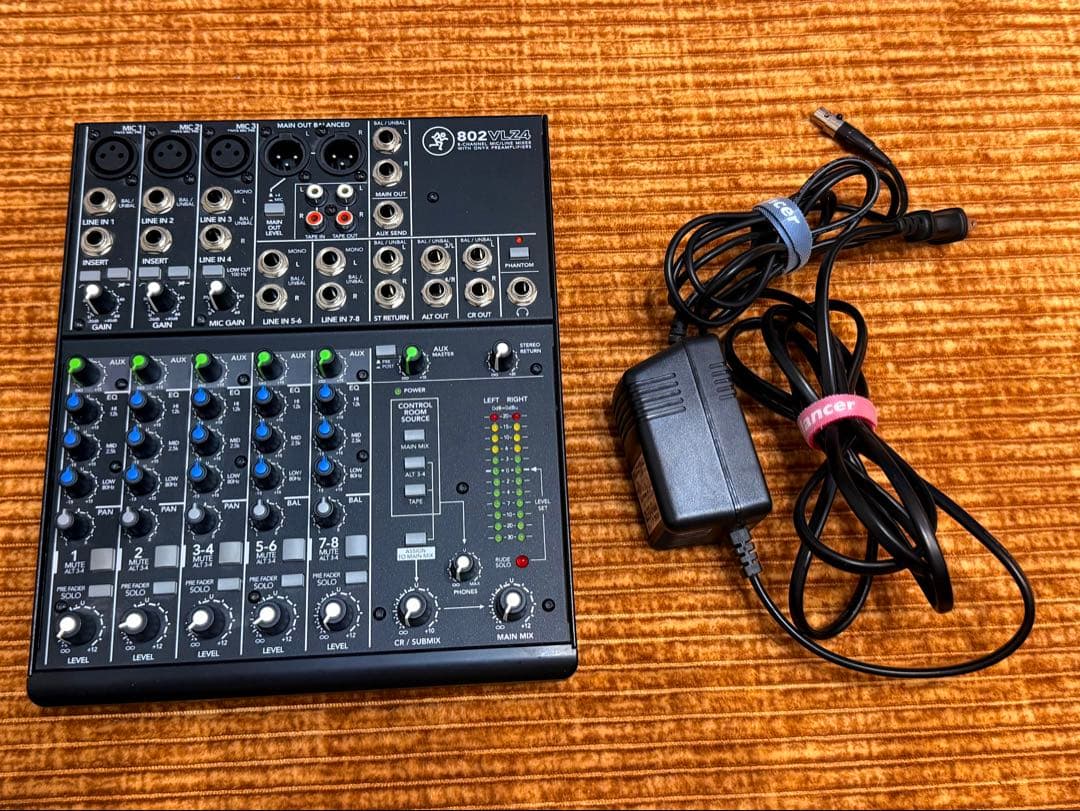 MACKIE マッキー 802VLZ4 アナログミキサー