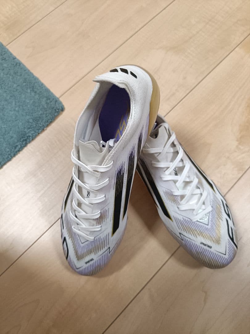 スパイク　アディダス　F50