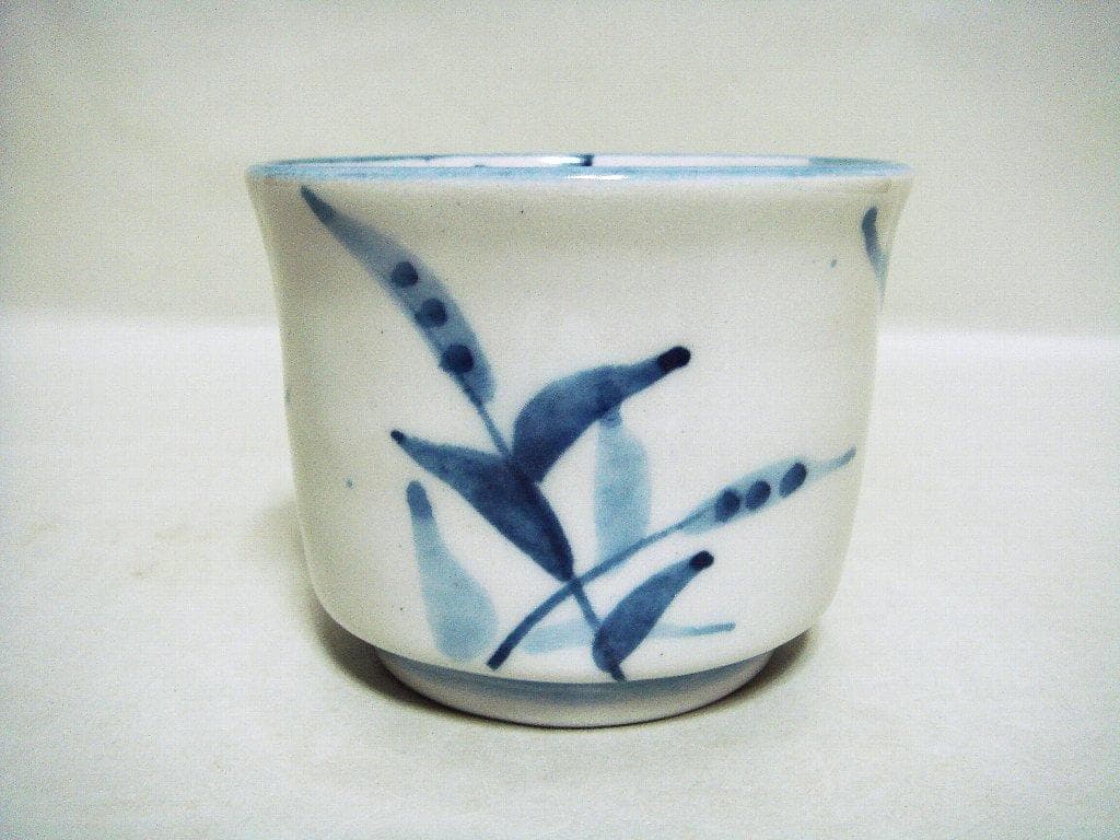 928『染付 草文 蕎麦猪口』　/骨董品 古美術 アンティーク 古玩