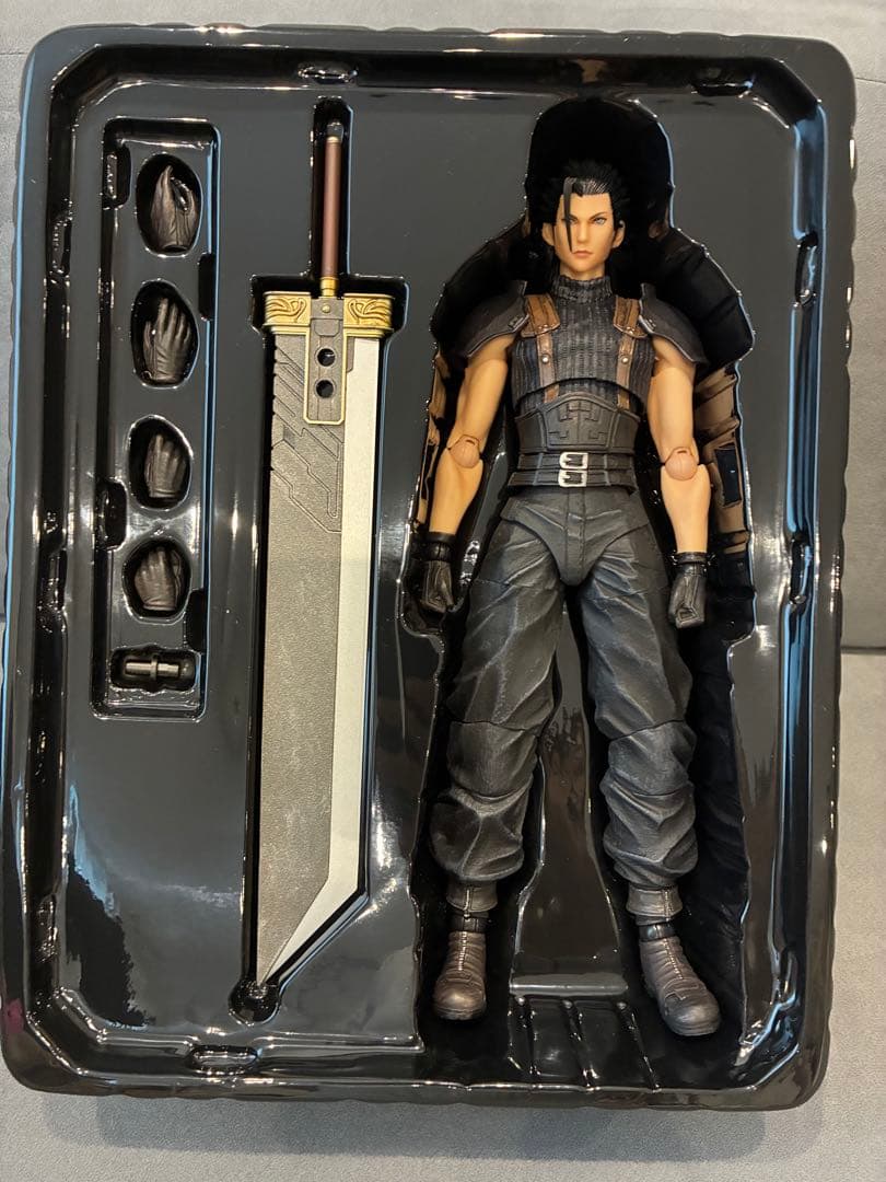 ファイナルファンタジー FF7 ザックス 1st プレイアーツ改 クライシスコア