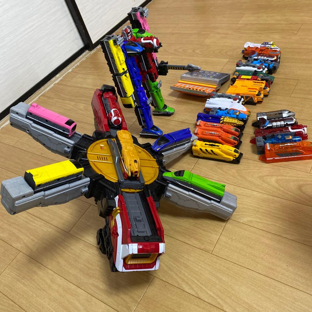 P*S様 レア　列車戦隊トッキュージャー　セット　電車