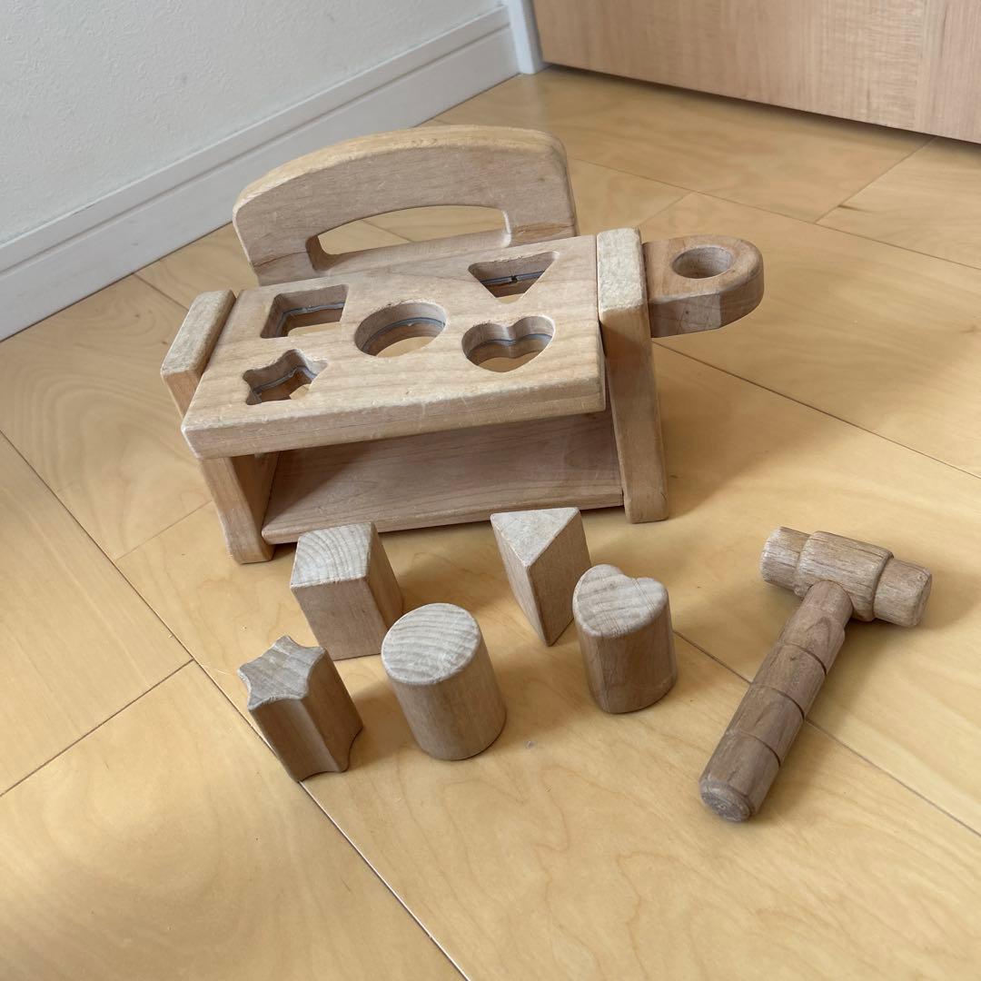 木製形おもちゃ 型合わせ　パズル
