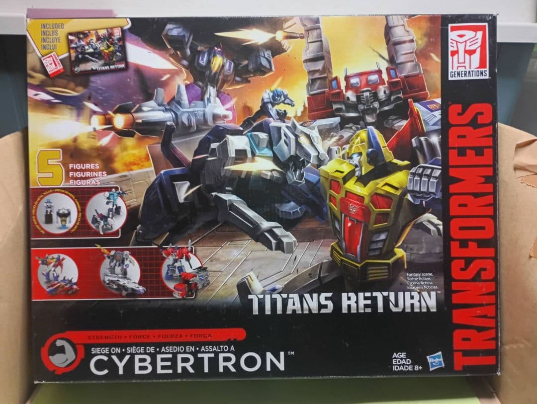 超激レア!開封品 ハズブロ タイタンズリターントランスフォーマーセット