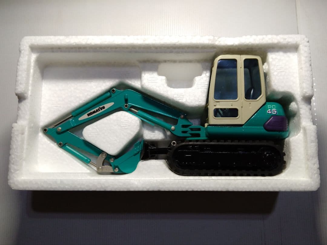 KOMATSU　コマツ　PC45　ミニパワーショベル