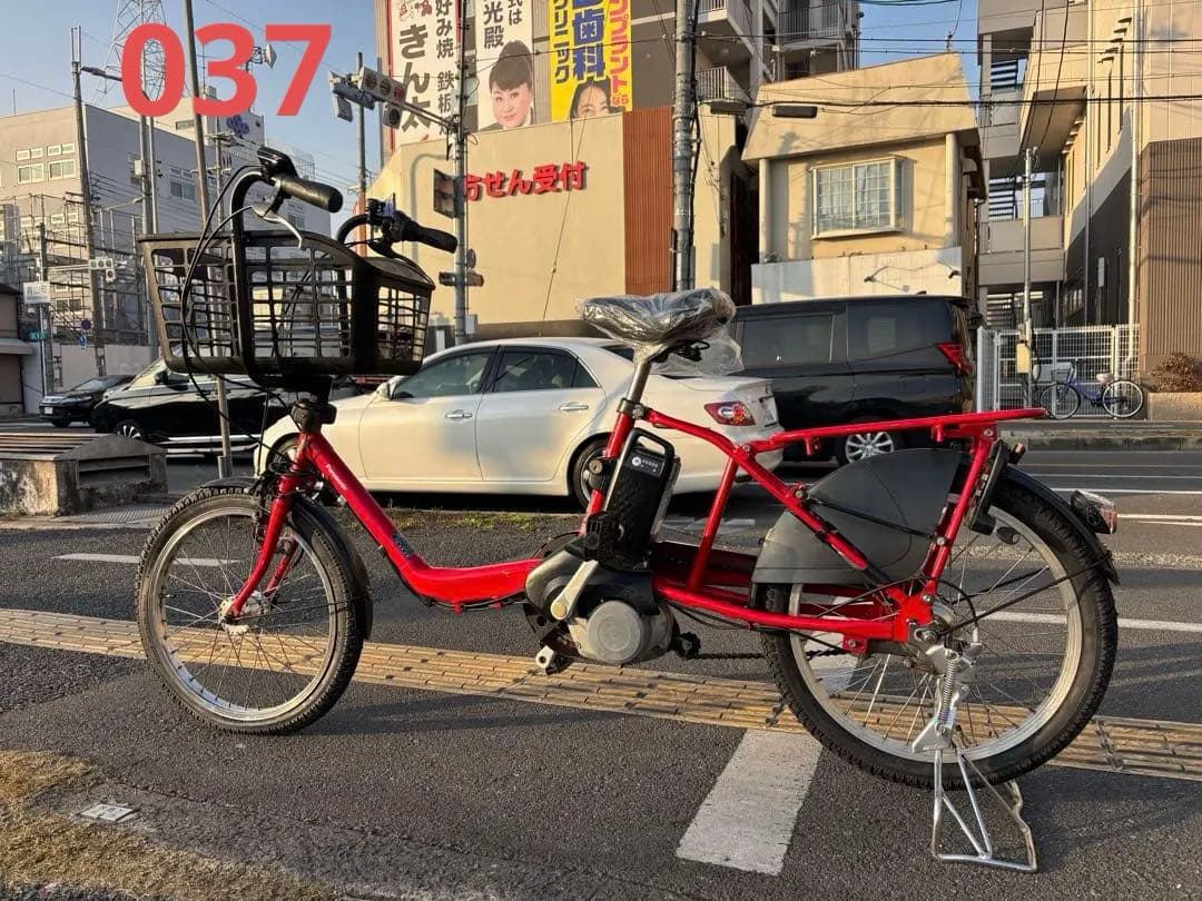 中古20㌅Panasonic電動アシスト自転車　8Ah 大阪　037番