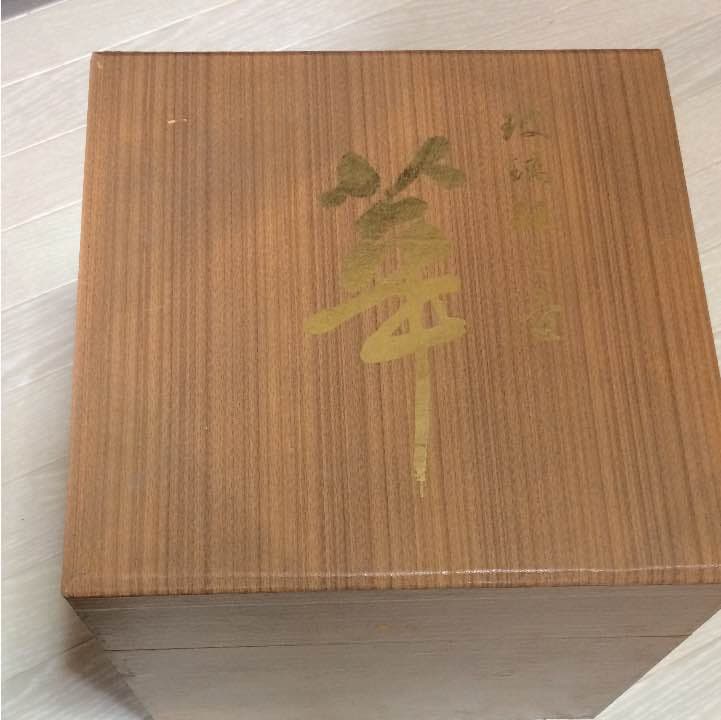 ガラス 壷
