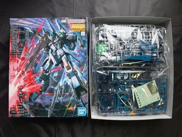 ＭＧ 1/100 ＲＧＺ－９５Ｃ リゼル（隊長機）