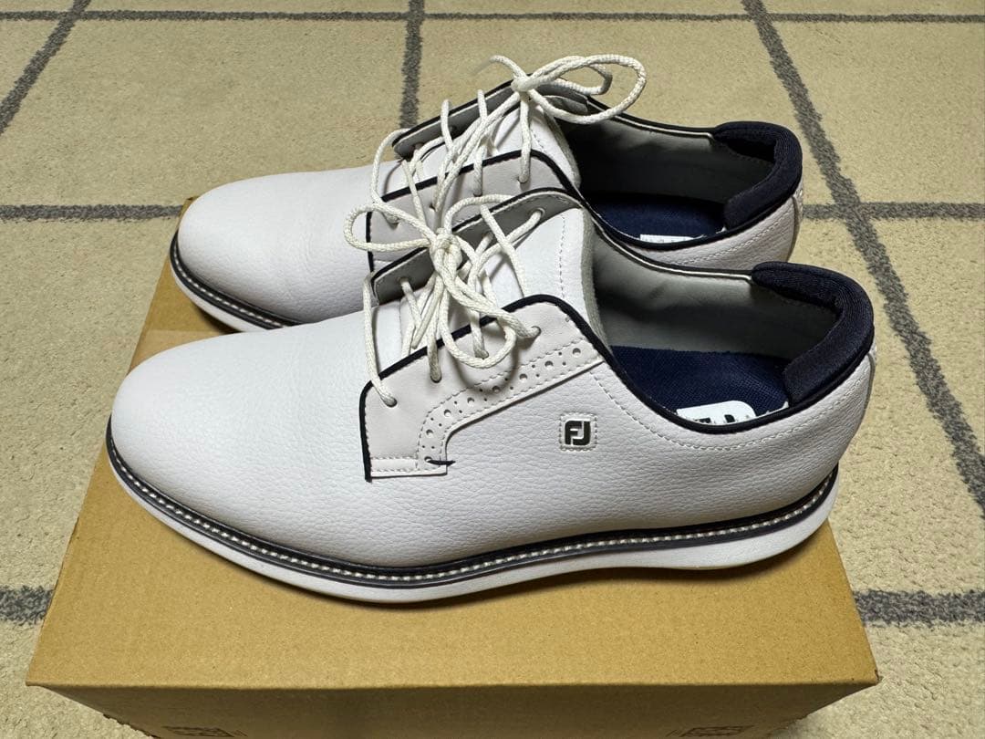 FootJoy トラディションズ スパイクレス 27.5cm（1度使用）